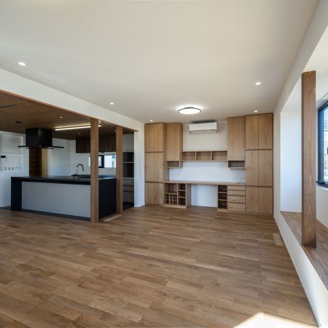 景色と暮らす特別な邸宅｜細部にまでこだわり抜いた、上質な住まい アイキャッチ画像